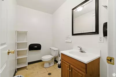 388 S Commerce Loop, Orem, UT 84057 - Photo 17