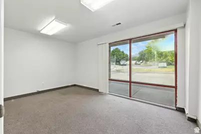 388 S Commerce Loop, Orem, UT 84057 - Photo 11