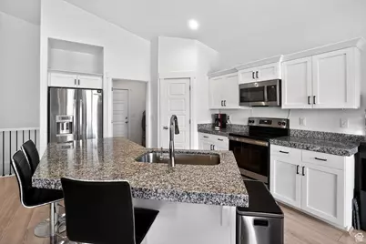 4673 E Golden Meadow Xing, Eagle Mountain, UT 84005 - Photo 9