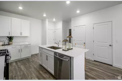 7553 S Opal Mountain Way W #302, West Jordan, UT 84081 - Photo 9