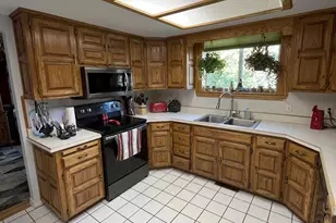 1195 Wildflower Ln, Cedar City, UT 84720 - Photo 3