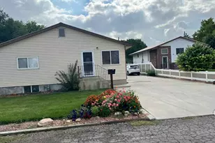 250 N 6th Ave, Price, UT 84501 - Photo 5