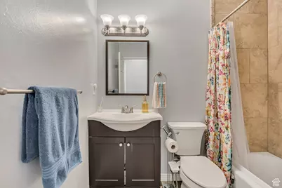 1886 W Champagne Ave, Taylorsville, UT 84129 - Photo 17