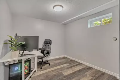 1886 W Champagne Ave, Taylorsville, UT 84129 - Photo 23