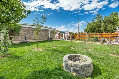 1886 W Champagne Ave, Taylorsville, UT 84129 - Photo 45