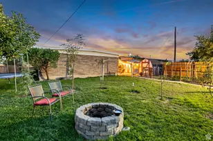 1886 W Champagne Ave, Taylorsville, UT 84129 - Photo 27