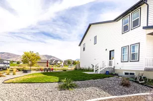 28 N 575 W, Hyrum, UT 84319 - Photo 3