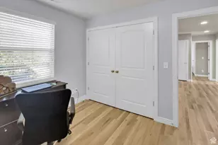 8729 S Leafwood Ln, Sandy, UT 84094 - Photo 17