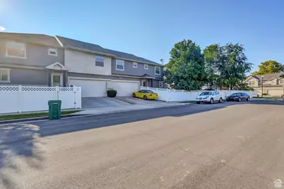 8729 S Leafwood Ln, Sandy, UT 84094 - Photo 35