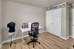 8729 S Leafwood Ln, Sandy, UT 84094 - Photo 21