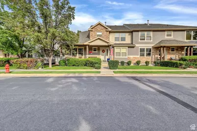 8729 S Leafwood Ln, Sandy, UT 84094 - Photo 3