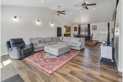 479 S 500 W, Loa, UT 84747 - Photo 15