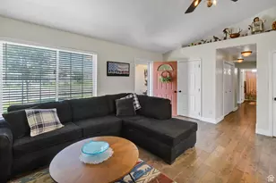 479 S 500 W, Loa, UT 84747 - Photo 5