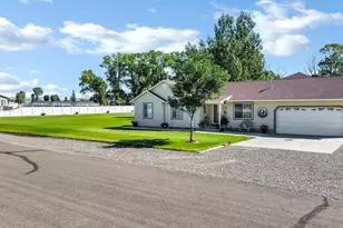 479 S 500 W, Loa, UT 84747 - Photo 35