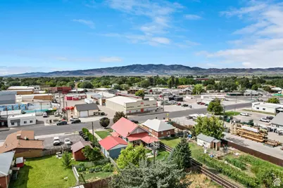 28 W 100 N, Malad City, ID 83252 - Photo 31