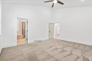 4104 E Mount Airey Dr, Eagle Mountain, UT 84005 - Photo 19