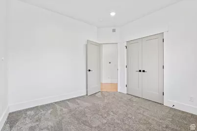 4104 E Mount Airey Dr, Eagle Mountain, UT 84005 - Photo 23