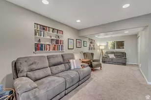 8638 S Piper Ln E, Sandy, UT 84093 - Photo 29