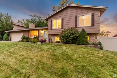 8638 S Piper Ln E, Sandy, UT 84093 - Photo 39