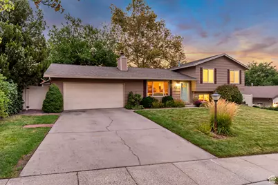 8638 S Piper Ln E, Sandy, UT 84093 - Photo 41