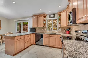 8638 S Piper Ln E, Sandy, UT 84093 - Photo 7