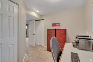 8638 S Piper Ln E, Sandy, UT 84093 - Photo 25