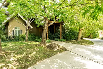 4757 S Meadowview Rd, Murray, UT 84107 - Photo 9