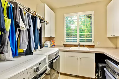 4757 S Meadowview Rd, Murray, UT 84107 - Photo 35