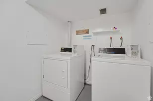 2220 E Murray Holladay Rd, Holladay, UT 84117 - Photo 19