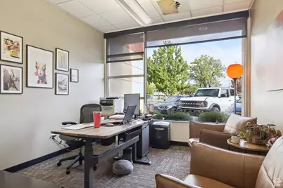 546 S 200 W, Salt Lake City, UT 84101 - Photo 13