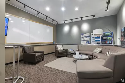 546 S 200 W, Salt Lake City, UT 84101 - Photo 11