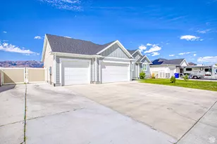 72 S Mustang Ridge E, Grantsville, UT 84029 - Photo 3