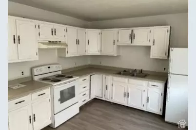 590 Pilot St, Wendover, UT 84083 - Photo 9