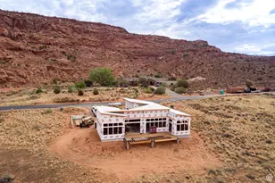 4170 Vista Antigua Rd, Moab, UT 84532 - Photo 9