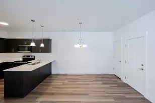 855 N Pugh Ln, Saratoga Springs, UT 84045 - Photo 15