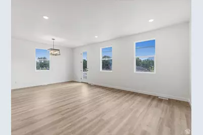 9511 S Tirado Cv #204, South Jordan, UT 84095 - Photo 5