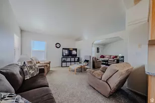 3935 E Mountain Dr, Kanab, UT 84741 - Photo 11