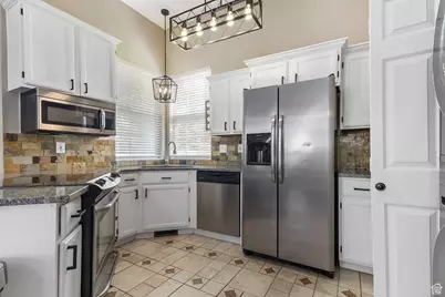 5387 S New Hampton Dr, Murray, UT 84123 - Photo 9