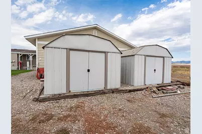 3500 W 2800 N, Malad City, ID 83252 - Photo 33