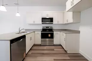 855 N Pugh Ln, Saratoga Springs, UT 84045 - Photo 11