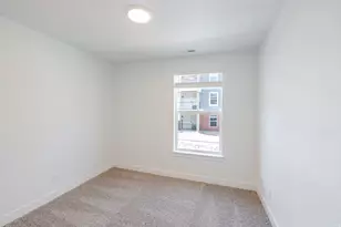 855 N Pugh Ln, Saratoga Springs, UT 84045 - Photo 5