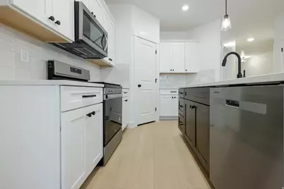 4751 S Olive Ave #408, Mapleton, UT 84664 - Photo 9