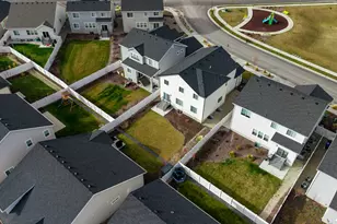 6293 W Jackson Crst Wy, Herriman, UT 84096 - Photo 15