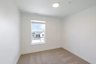 855 N Pugh Ln, Saratoga Springs, UT 84045 - Photo 5