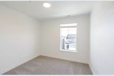 855 N Pugh Ln #N304, Saratoga Springs, UT 84045 - Photo 5