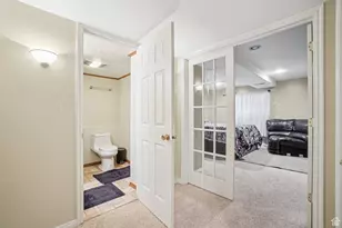 11343 S Clifford Cir E, Sandy, UT 84092 - Photo 37