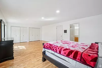 11343 S Clifford Cir E, Sandy, UT 84092 - Photo 21