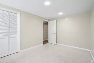 11343 S Clifford Cir E, Sandy, UT 84092 - Photo 41