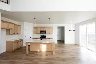 12758 S Twisted Oak Dr, Herriman, UT 84096 - Photo 3