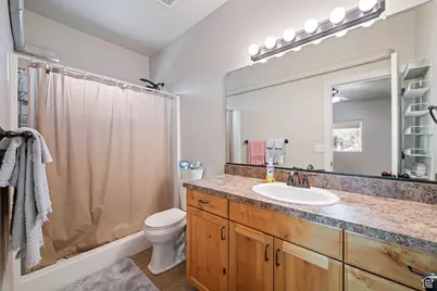 140 N 500 W, La Verkin, UT 84745 - Photo 17